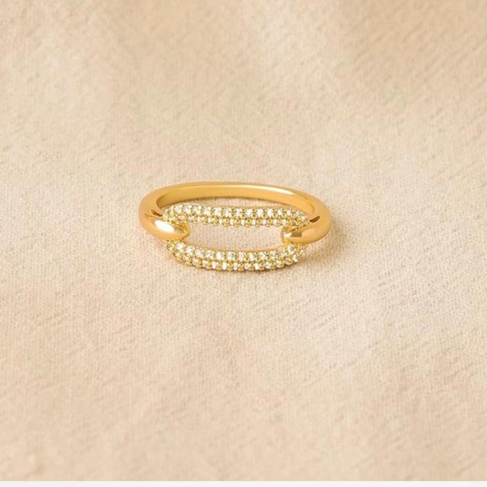 Amazon - gold ring - Picture 3 of 4